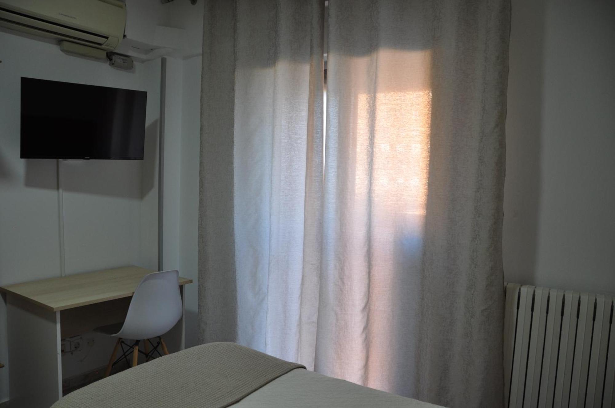 Hostal Ramon Y Cajal Valladolid Exteriér fotografie