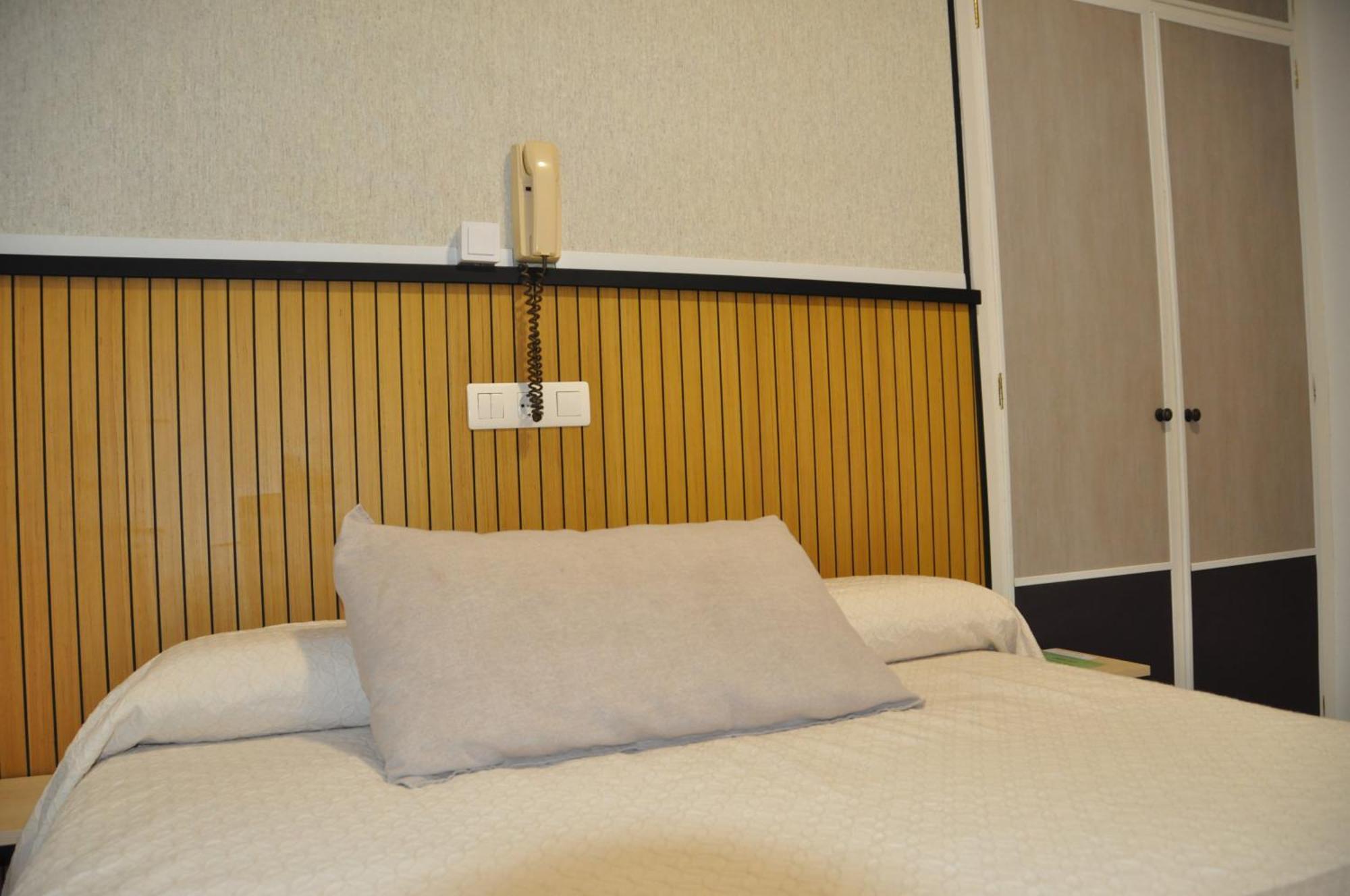 Hostal Ramon Y Cajal Valladolid Exteriér fotografie