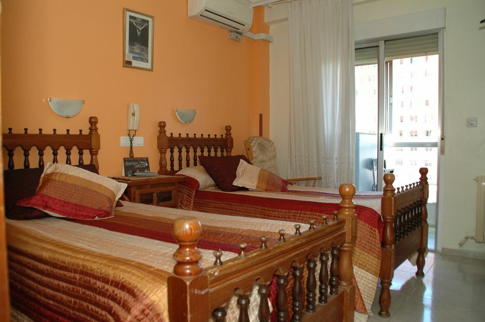 Hostal Ramon Y Cajal Valladolid Exteriér fotografie
